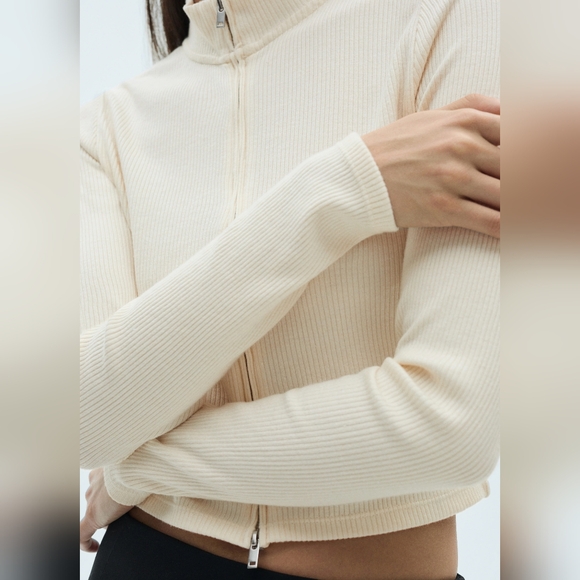 MANGO Zip-up Top - Picture 5 of 6